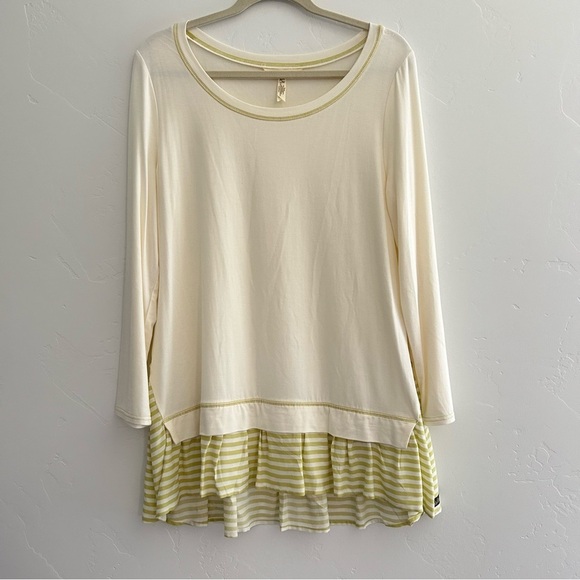 Matilda Jane Tops - Matilda Jane Cream Long Sleeve Tee With Cream and Green Ruffle Hem Size Large